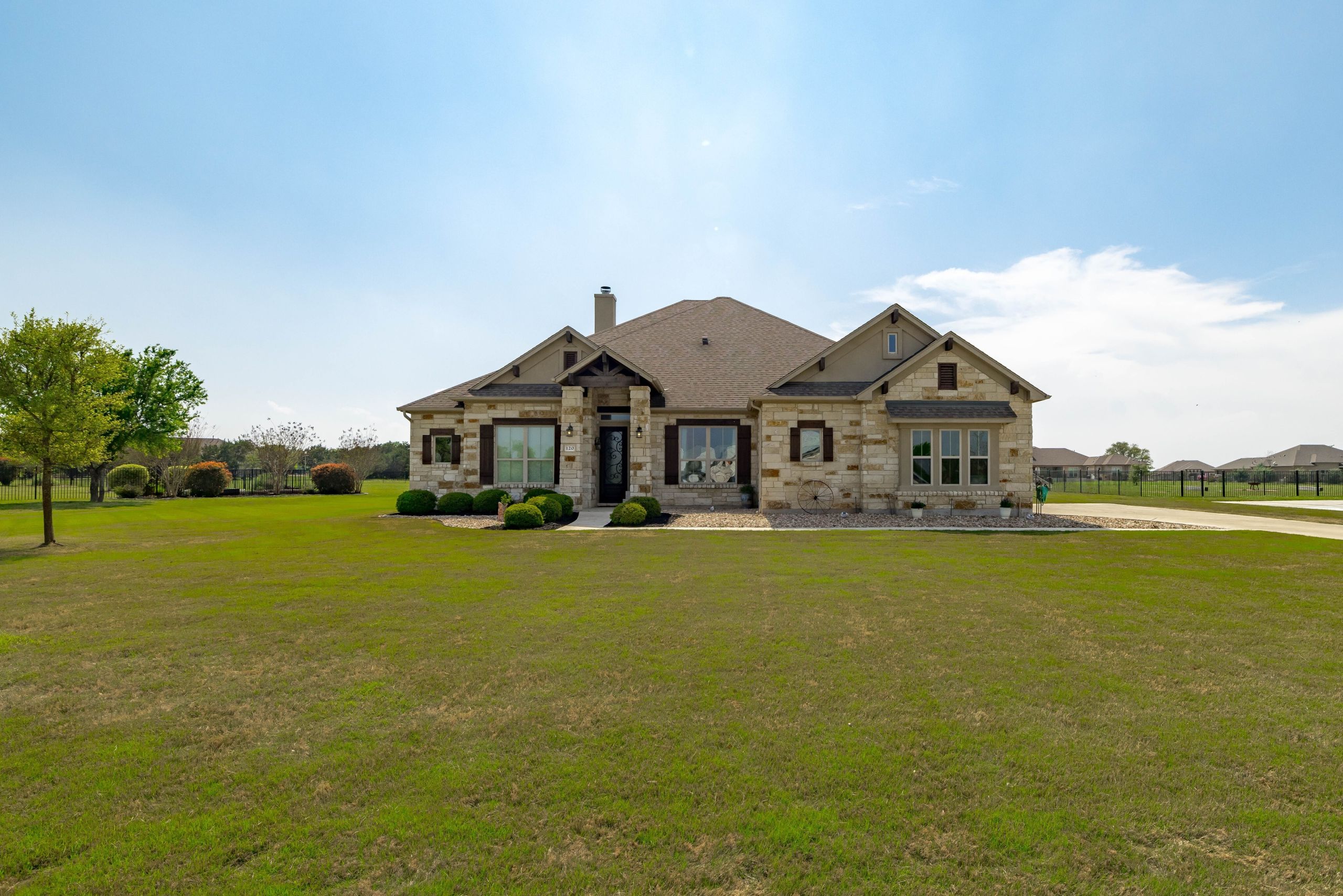 JUST LISTED! 120 Camp Verde Dr Georgetown, TX 78633