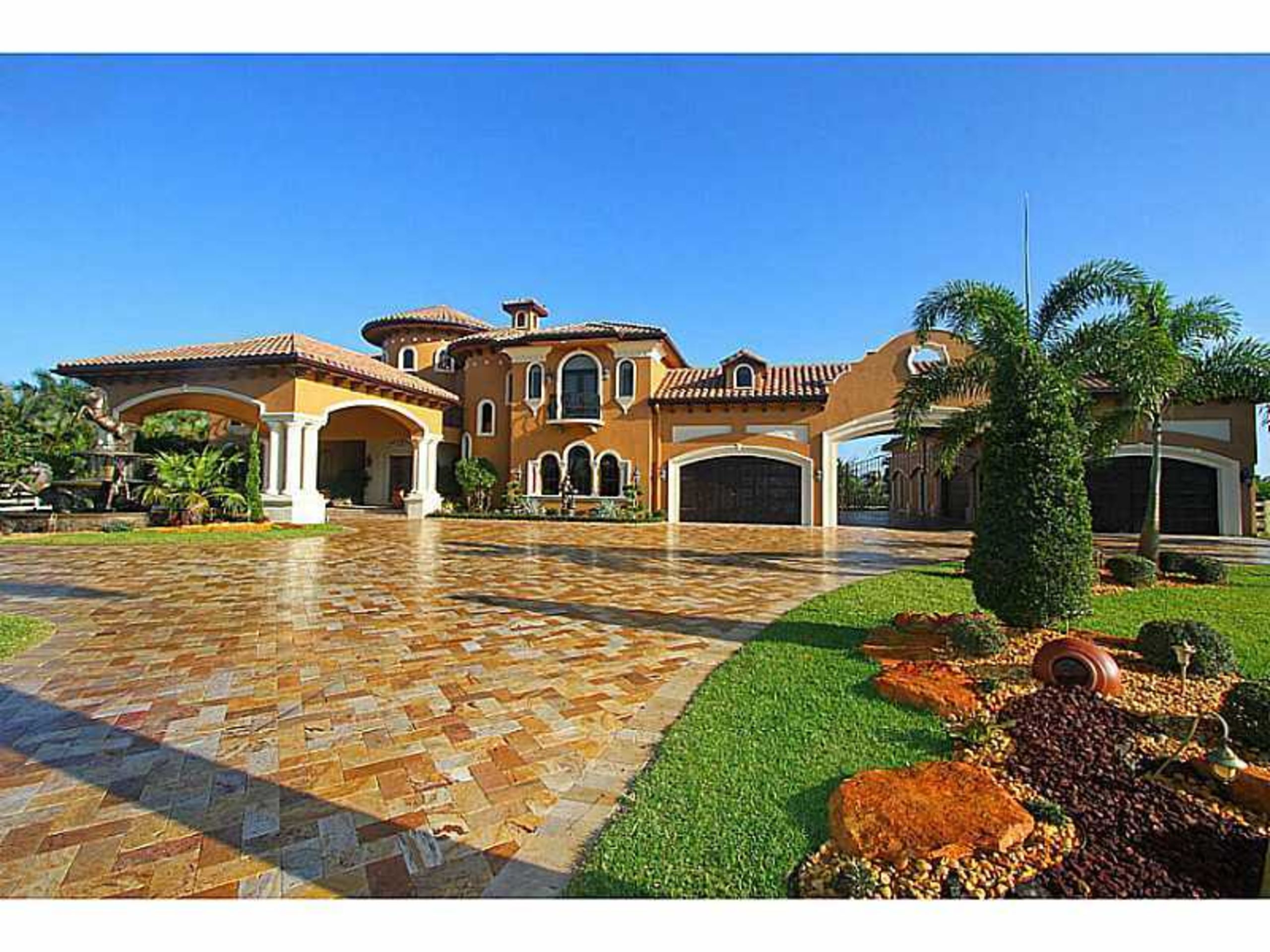 Exclusive Real Estate Properties in Southwest Florida