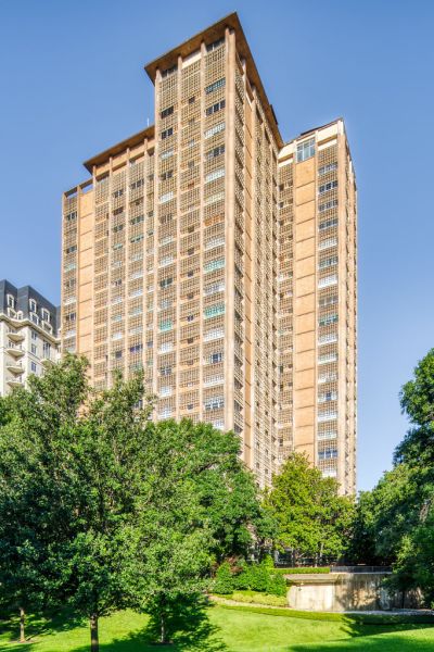 The Historic High-Rises of Dallas’ Turtle Creek