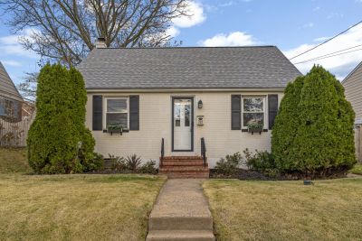 Newly Featured Listing &#8211; 221 Wilson St