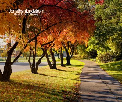 Why Fall is a Smart Time to Sell Your Home