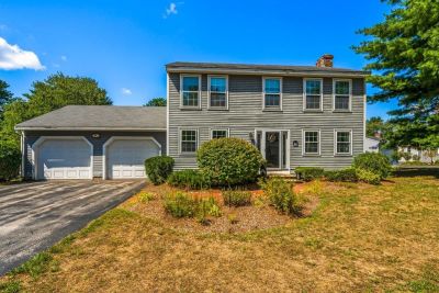 33 Old Orchard Way, Manchester NH