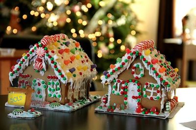 To List or Not To List?  Selling A Home During The Holidays