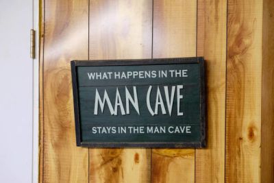 Do Man Caves and She Sheds Add Value?