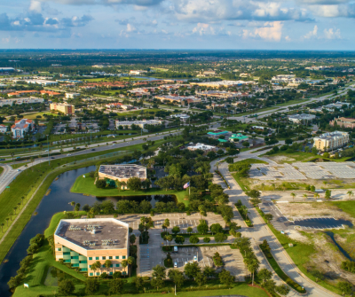 The CDD Trap: Why That ‘Affordable’ Port St. Lucie New Build Costs More Than a Stuart Historic Home