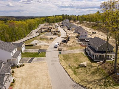 Licensed Real Estate agents needed for new construction site in Uxbridge!