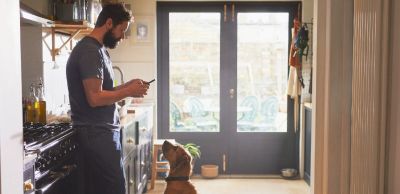 Pets May Attract Buyers to Homes