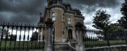 Who wants to go to a Haunted House?