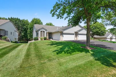 Coming Soon – Woodbury 4 BR, 3 BA Townhome