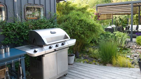 8 Easy Ways to Transform Your Outdoor Living Space