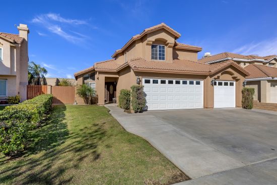 386 Colfax Corona CA.