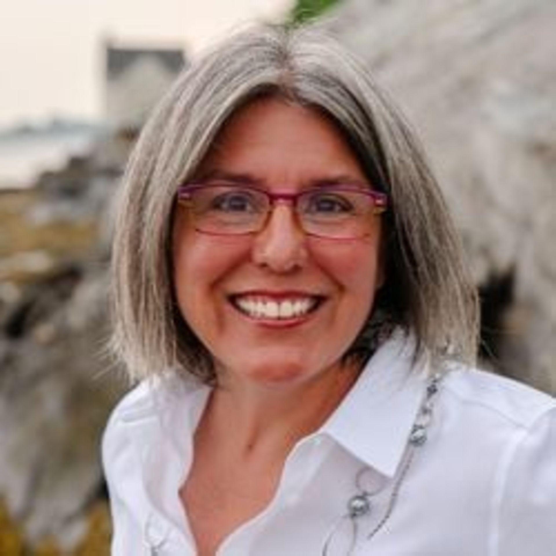 Jenn Delp Jen Defilipp - Mastering the art of real estate