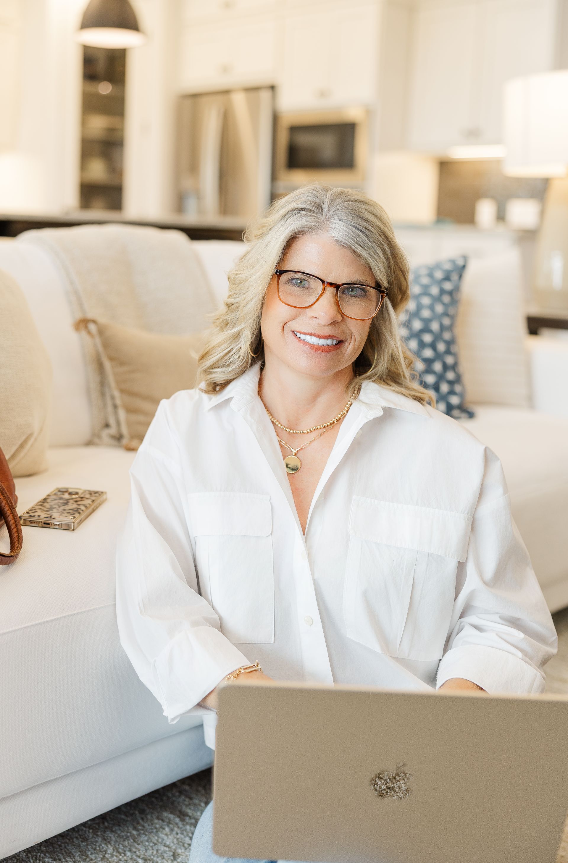 Amy Gandy - Residential, Luxury, Farm & Ranch