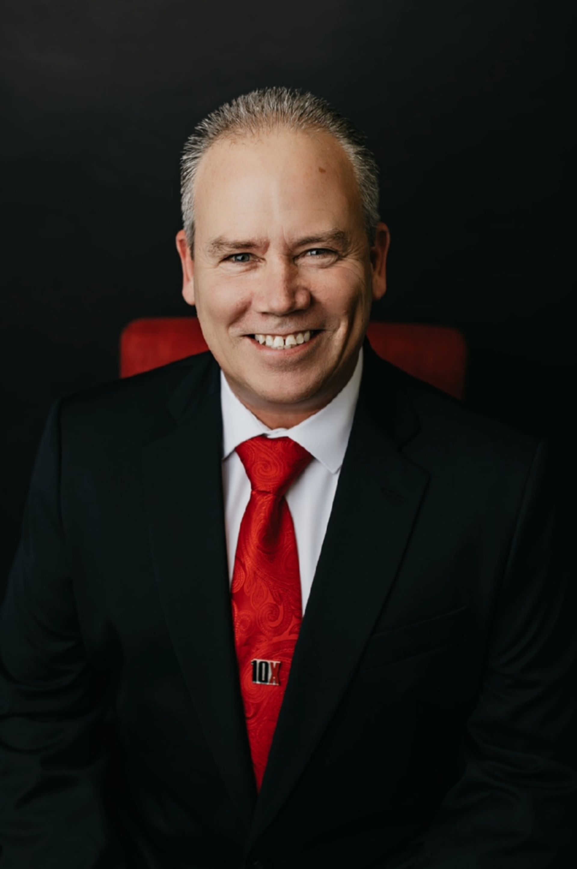 Jeff Sims FOLKS DO WELL WITH REALTY WORLD DOWELL AND ASSOCIATES