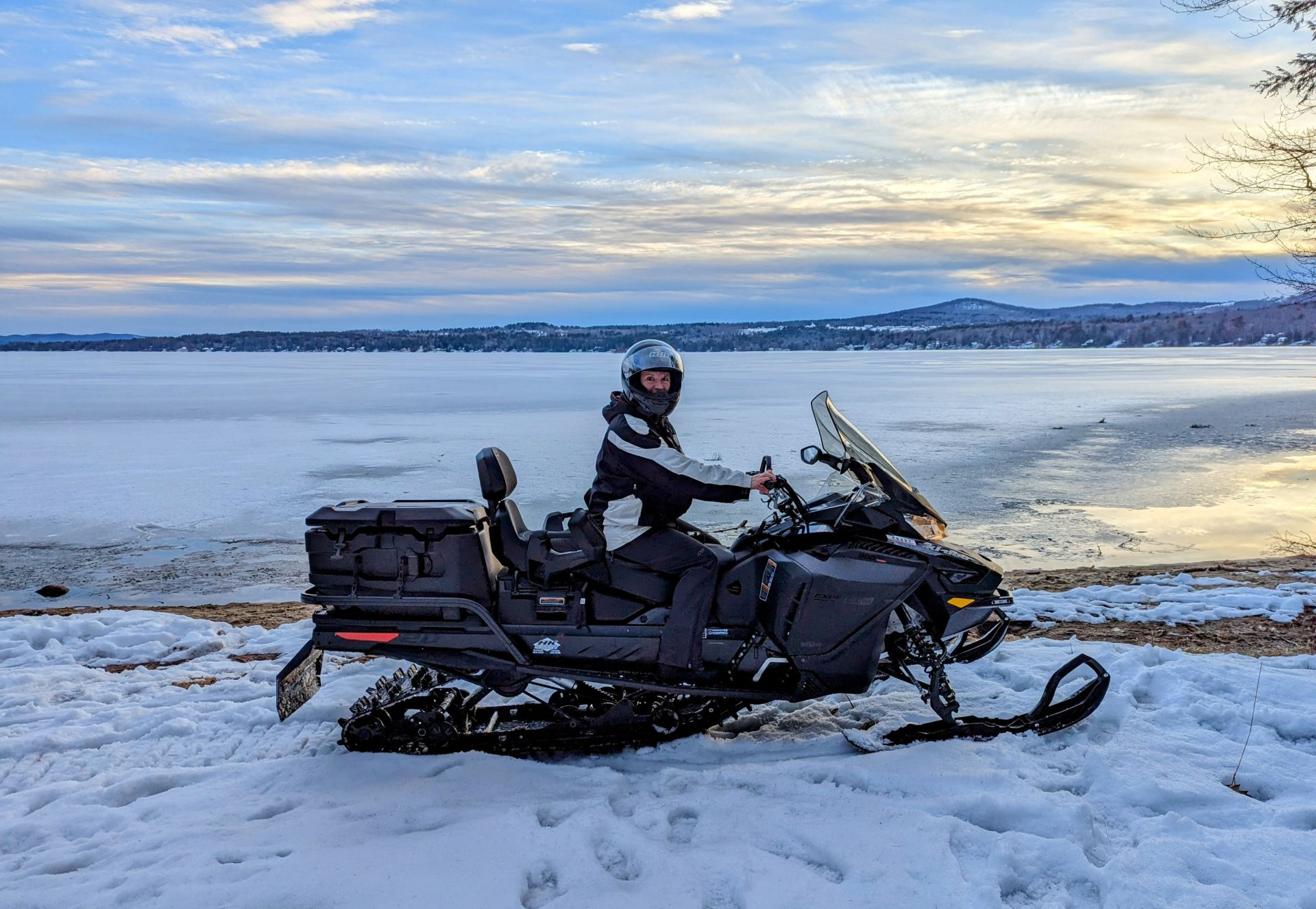 Snowmobile Nh Snowmobiling Magic along Lakes in NH - Luxury, Distinctive, and Island ...
