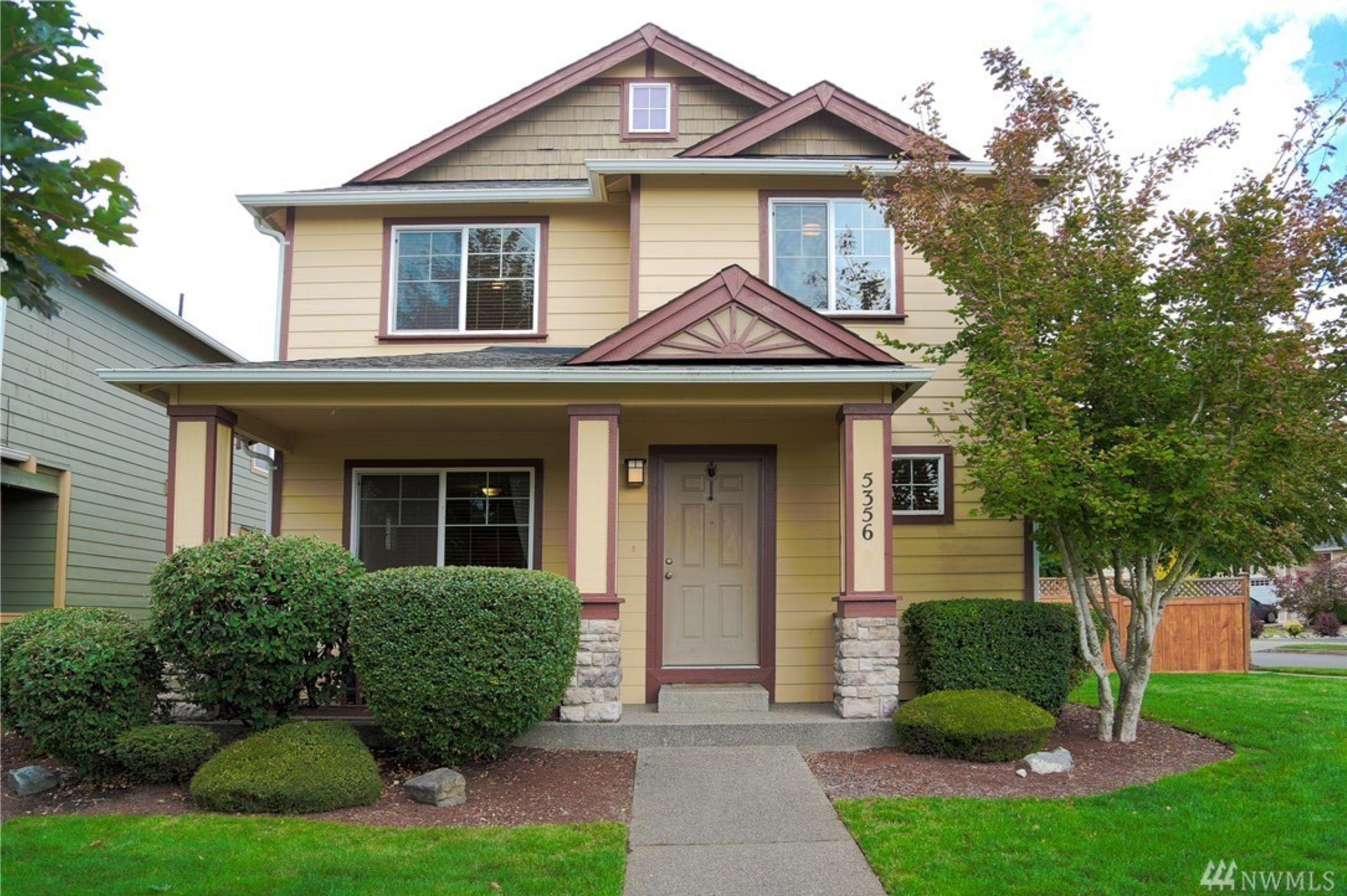 Savannah Parker I Abbey Realty, Inc.