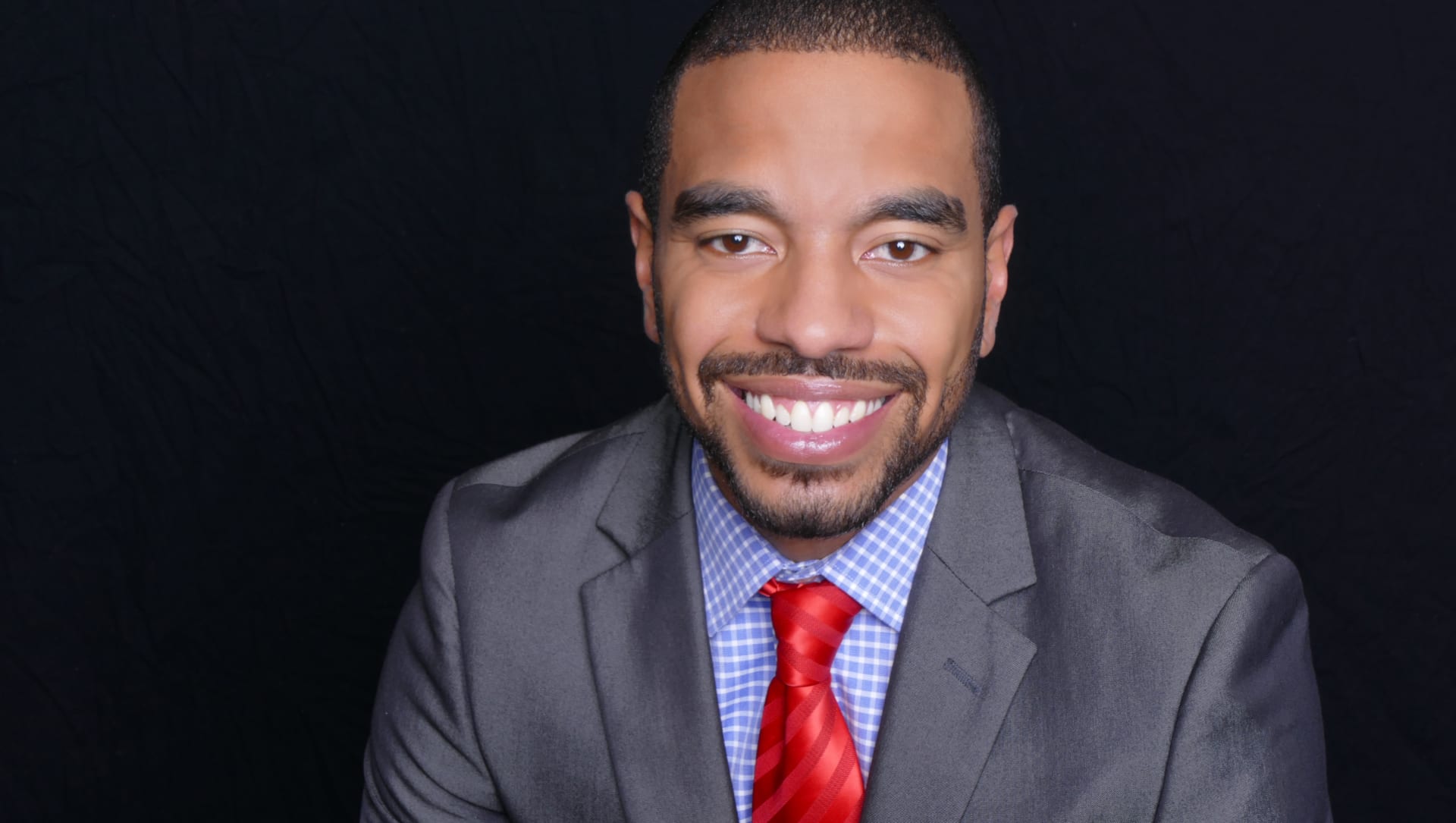 Elliott Peaks, Real Estate Broker