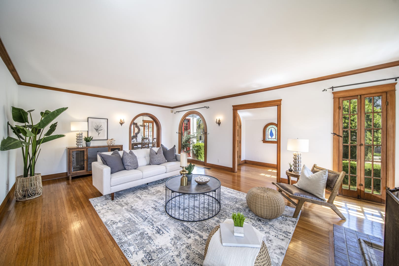 Your Dream Home Awaits: A Step-by-Step Guide to Buying Your First House