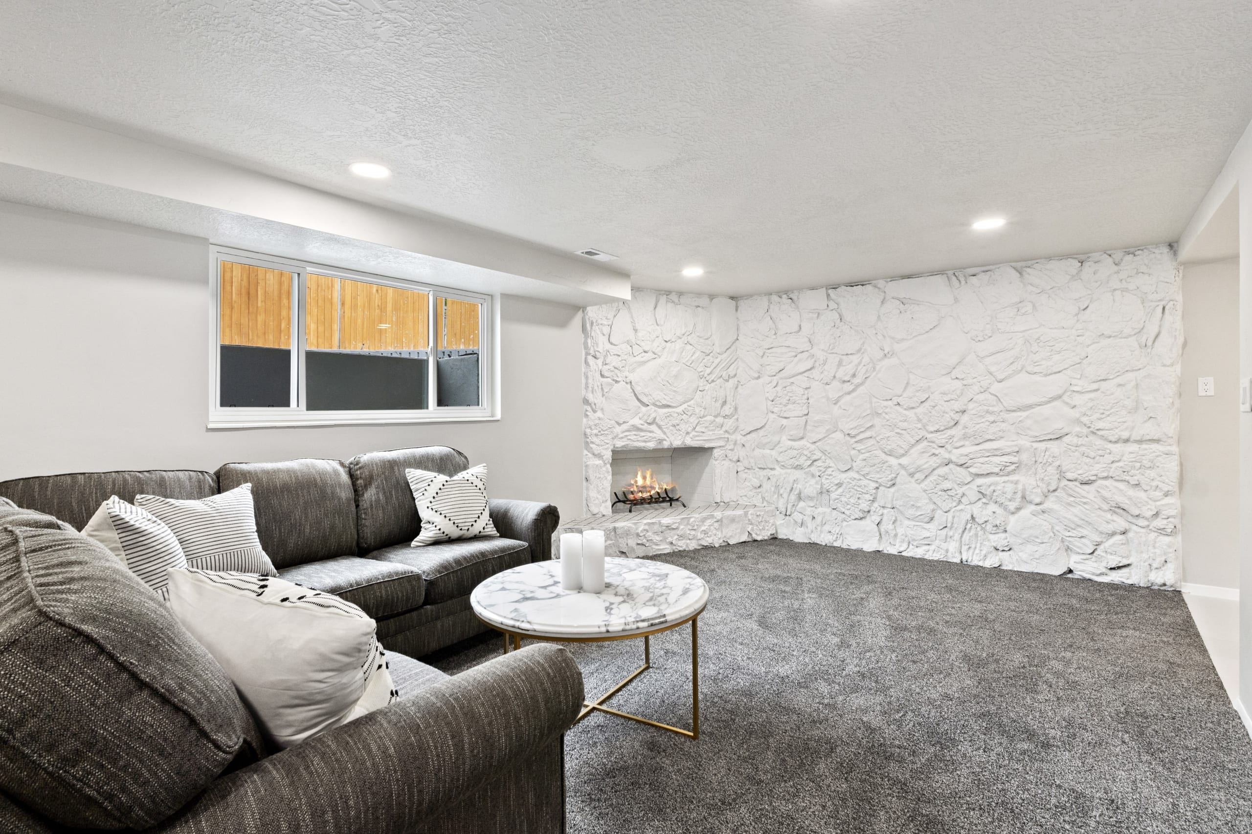 Phil Damon Real Estate inception-app-prod/M2IyNDc0ZDEtZjlkMi00MzVmLTgxY2YtNWVmNmUzYTgxODlj/content/2022/11/227061e03fe5452801c8c46d156bca38515e35d6.jpg