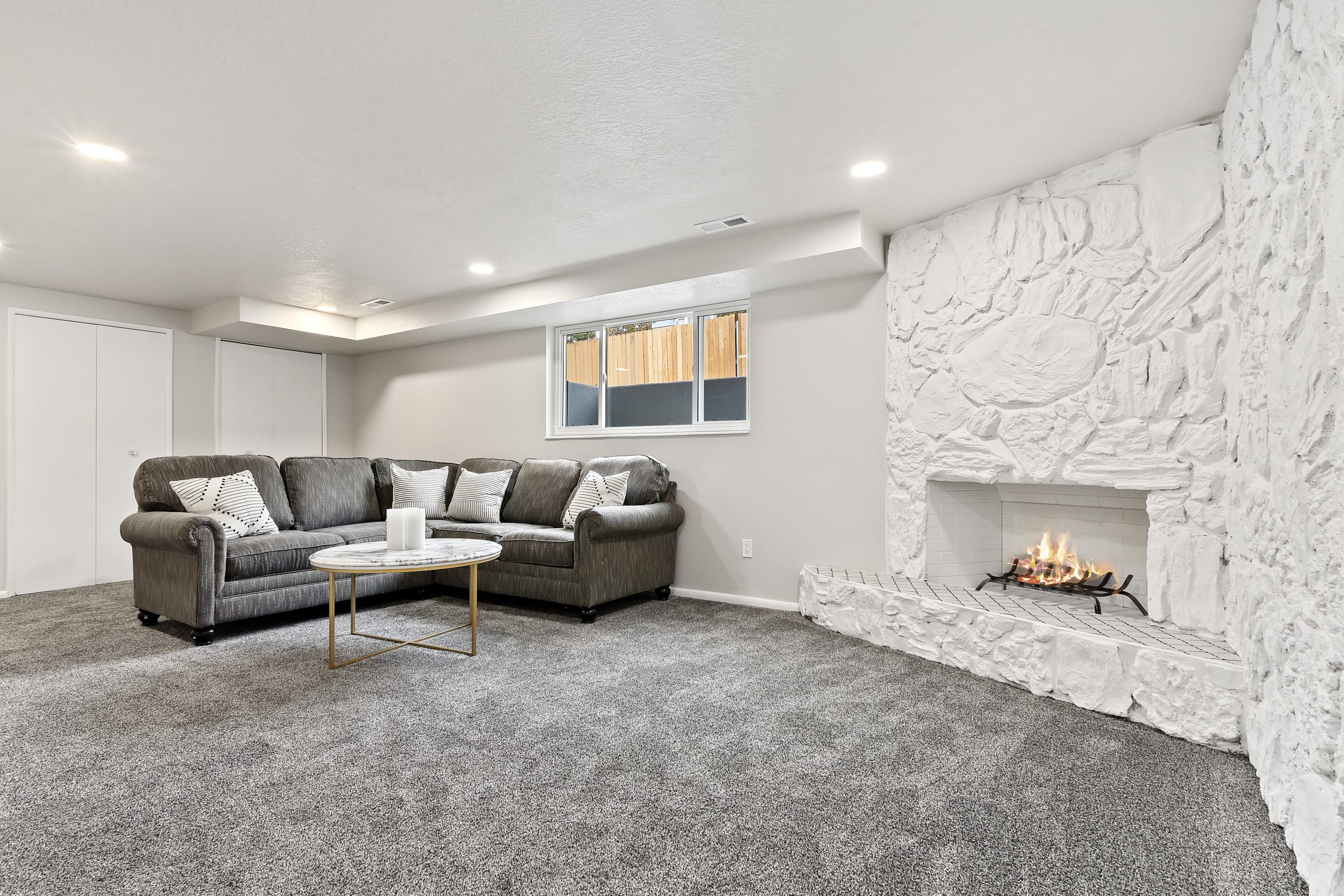 Phil Damon Real Estate inception-app-prod/M2IyNDc0ZDEtZjlkMi00MzVmLTgxY2YtNWVmNmUzYTgxODlj/content/2022/11/26d8367606492d7fbee00bb8dc38bcd39b1dc605.jpg