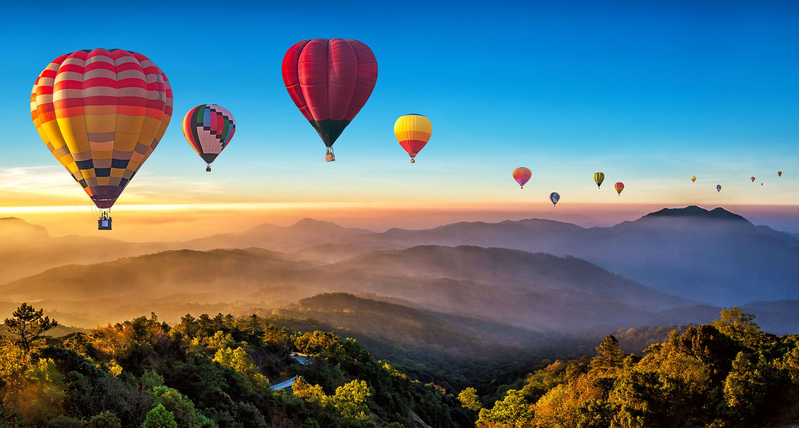 FULL HOUSE REAL ESTATE | OUR TEAM IS YOUR TEAM inception-app-prod/MGRhMWIzODItNDlkYy00YjFiLTk0M2UtNjM5YzQzNWQwYTUx/content/2020/12/balloonbanner.jpg