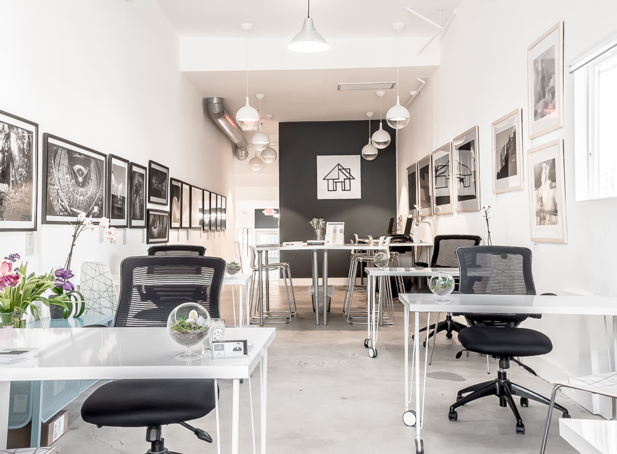 inception-app-prod/MTI2Mjg4MzMtODY3Yy00M2RmLTgyNGItOTY4ZDc2NzJmNWEy%2Ffavicon%2F2015%2F06%2FThe Collective.jpg