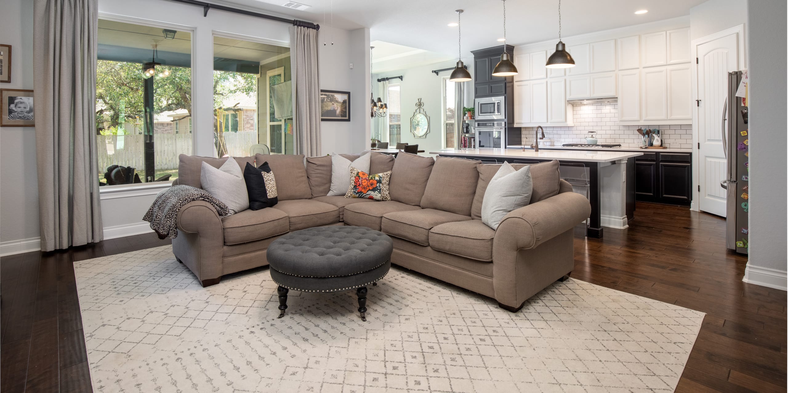 Premier Hill Country Properties inception-app-prod/MjBjNWMxZGItMDRiOS00MmUyLWIwZTItYzZlZTE3ODg4Nzg0/content/2021/02/2c9d53d2c94d56427601eb4cd74592e8-2.jpg