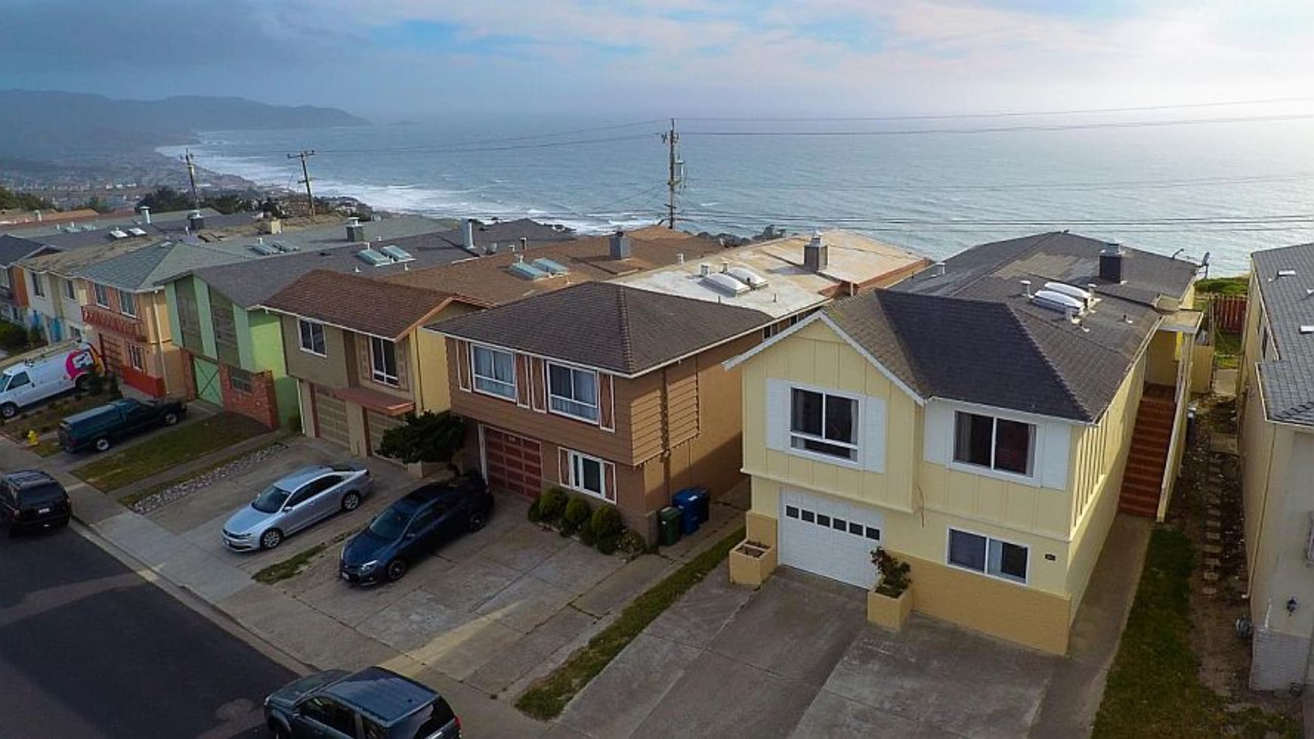 inception-app-prod/MzMzMTYxODktM2RhMi00MDM2LWJiYzMtMjY4YWVlNjU1OTY0/favicon/2018/03/Slideshow views RES.jpg