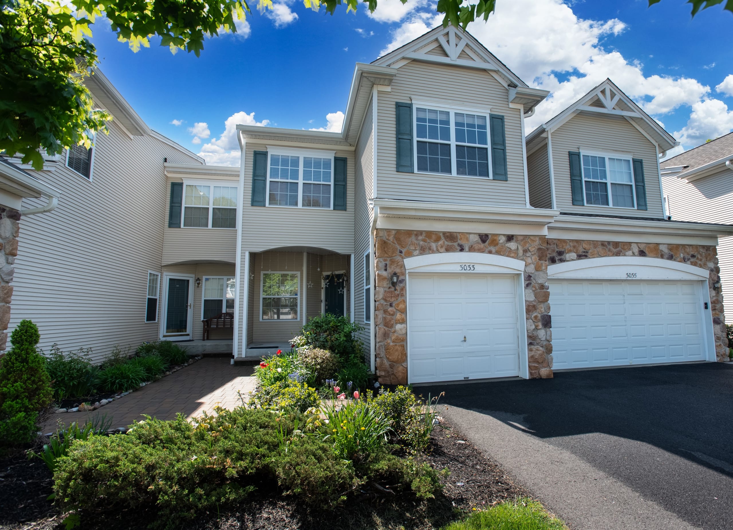 Roseann OKeefe inception-app-prod/Y2I2NWMzYWEtYmM5Zi00NjhkLWExNzYtZTNlNzg1MDBkNjc4/content/2024/06/e9eac26f97eb05fe013f5d9e3f727d94f37a5a9f.jpg