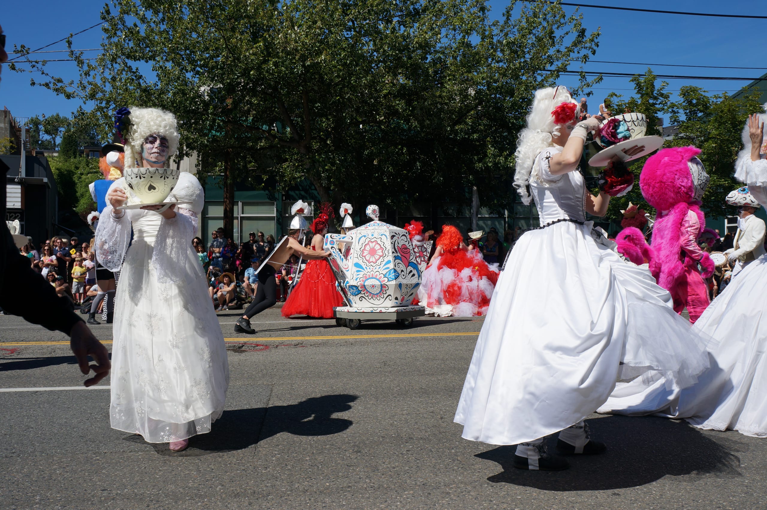 inception-app-prod/YTY1OTZkYWEtZmYxNS00NTc0LTk4ZjYtYTIxNDRiNzI4OTkz%2Ffavicon%2F2014%2F11%2FFremont Parade.jpg