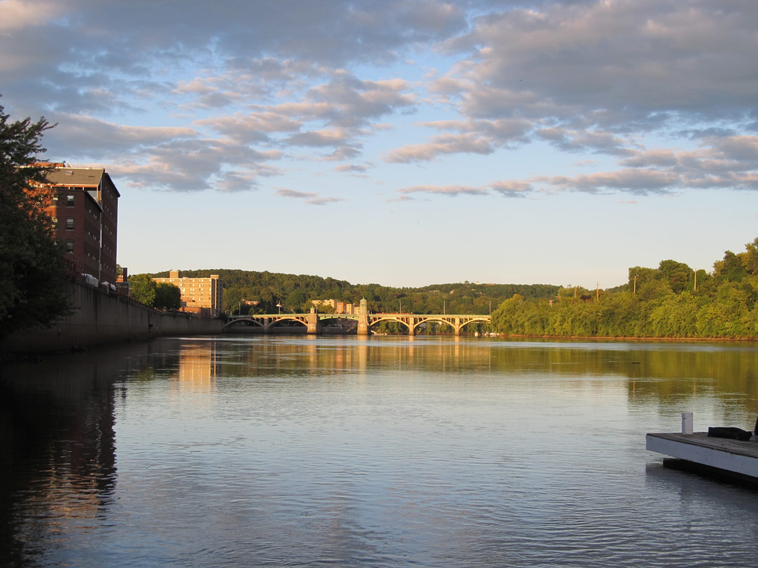 inception-app-prod/YTg4MDg3OGQtNTYzZi00OWY2LTkyNjEtY2FhMDJjNDJhYzEw/favicon/2016/01/merrimack haverhill.jpg