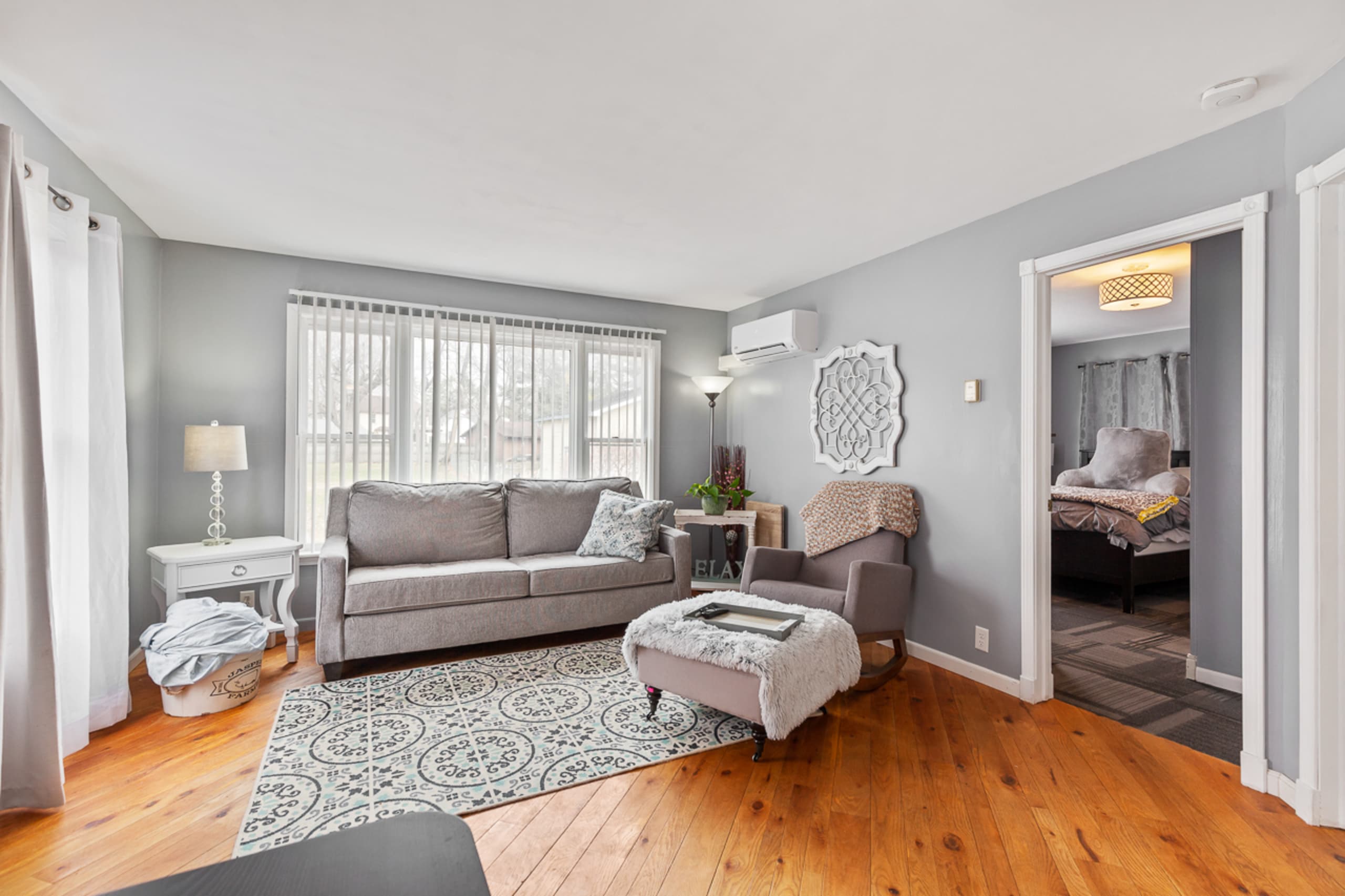 Front Street Realty inception-app-prod/ZGYzMDE4YzctYjc0Yy00YzAzLTkyOTQtNzliMDI2YzljMmNi/content/2022/05/0603033efad494427761b4a965581ab78963975b.jpg