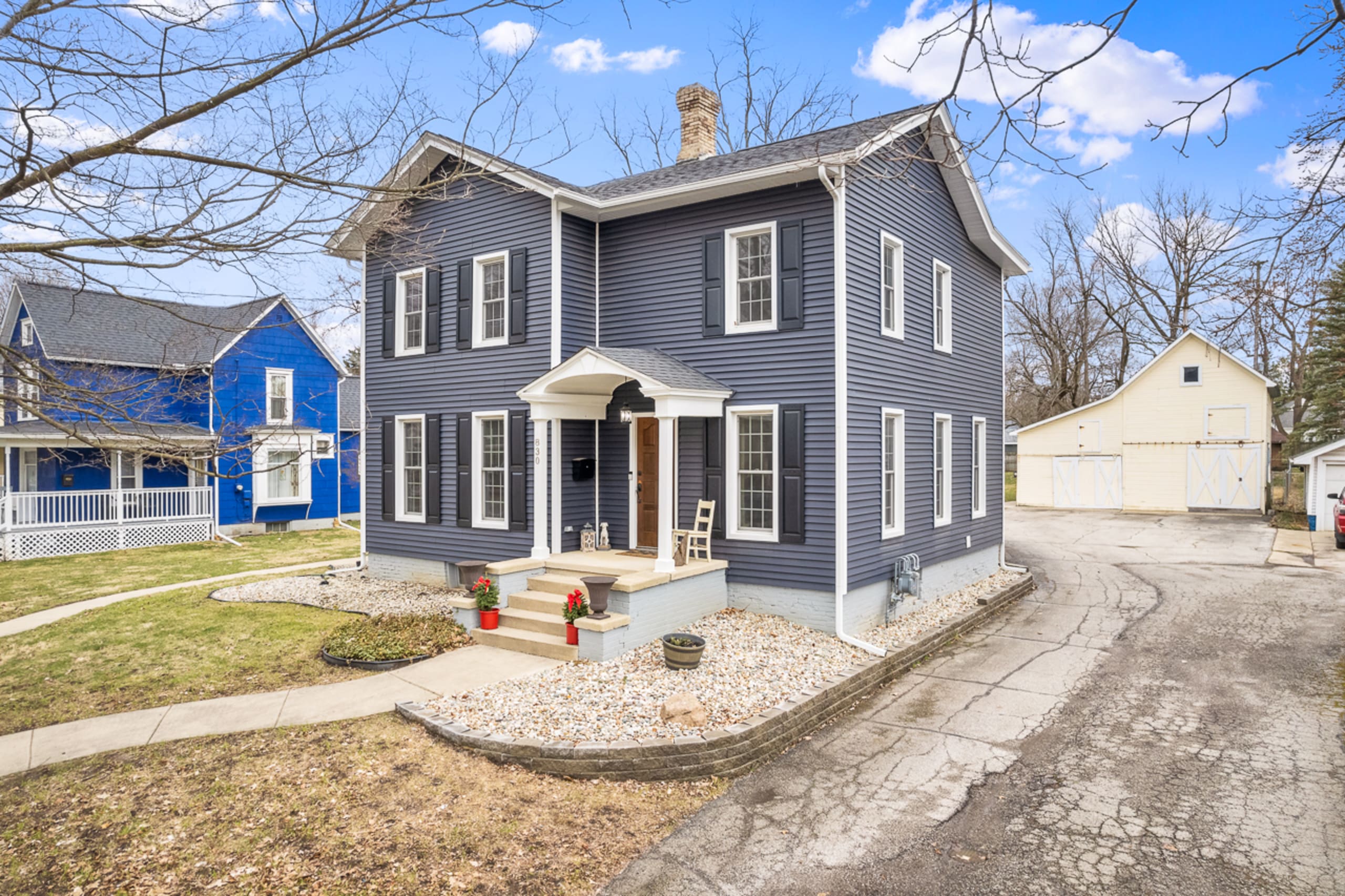 Front Street Realty inception-app-prod/ZGYzMDE4YzctYjc0Yy00YzAzLTkyOTQtNzliMDI2YzljMmNi/content/2022/05/9fadc2aa99cc078516e2a460d3fb06e7f5de32fa.jpg