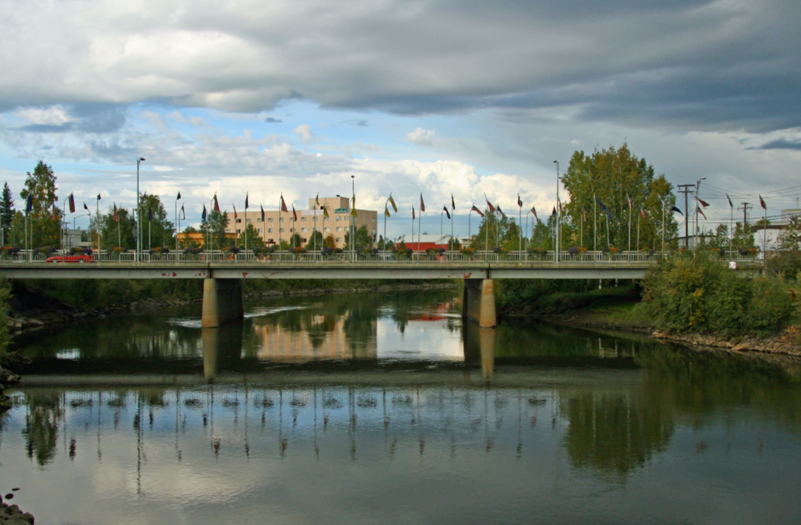 The Real Estate Group AK inception-app-prod/ZjAzZWY1YWQtYTY4OS00OGZhLTgyMTktMGVjODliOGE5MWMw/content/2022/05/8ce1b9a48c55587eaa5f096edd3facd09584ce5d.png