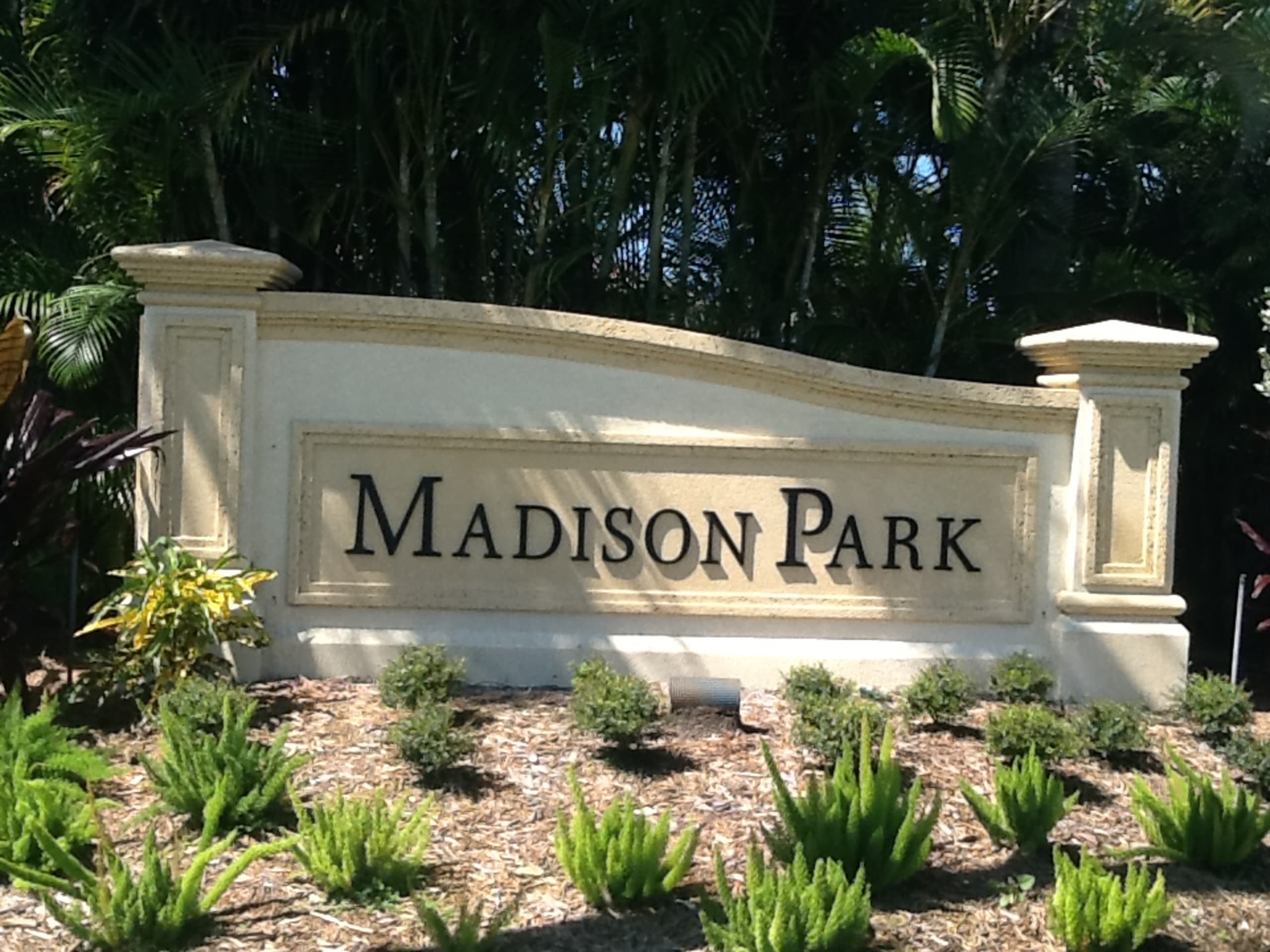 inception-app-prod/ZjJjMDliZDQtYzk2Yi00ZDY1LWIwZmItOWE2Nzc3NDhjMGYz%2Ffavicon%2F2015%2F05%2FMadison Park sign.JPG