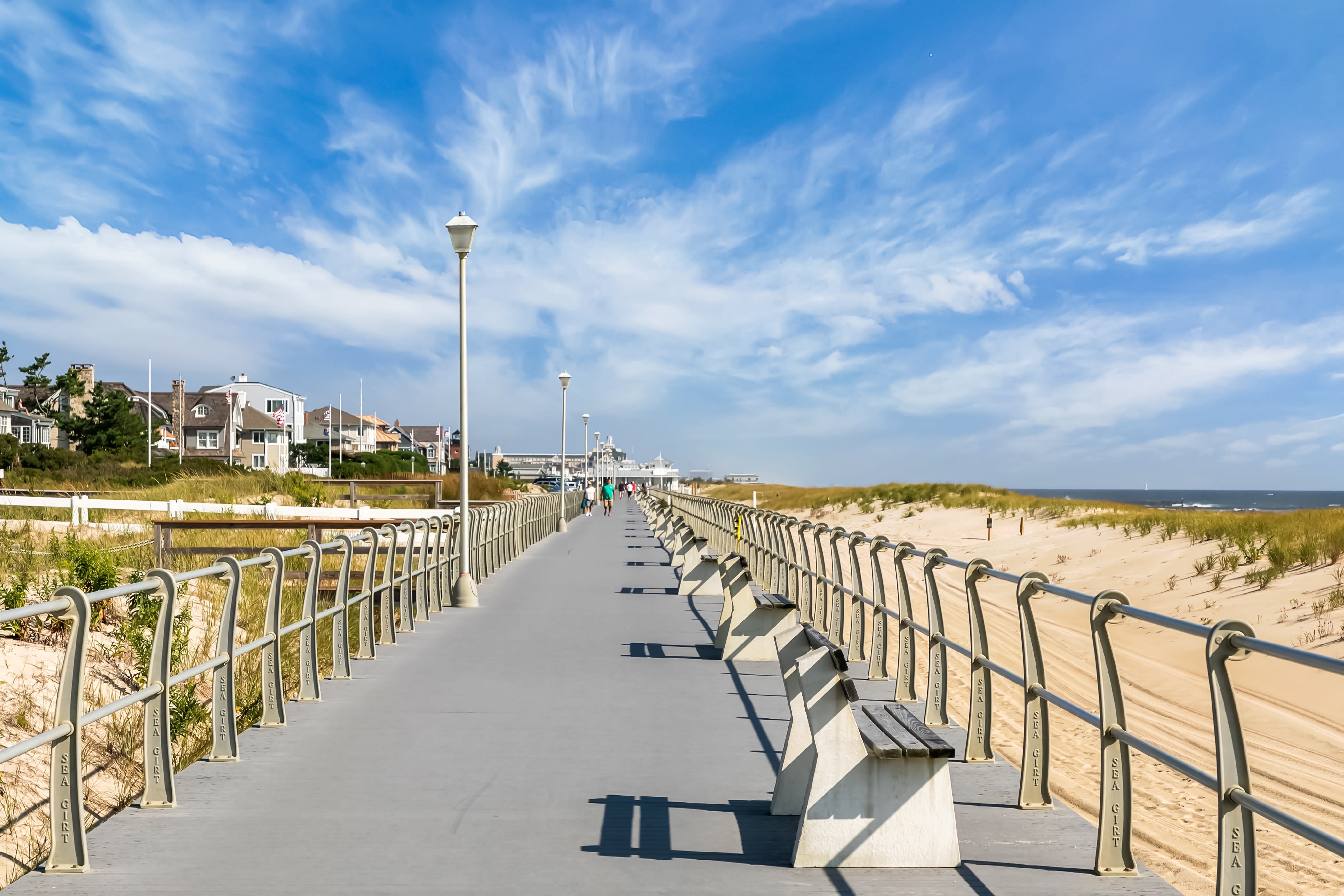 Find your Home by the Sea inception-app-prod/M2JlZTdmMWQtM2QyZi00Y2ZhLWFiODAtMDMzNTFkN2U4ZTdl/content/2020/12/slseagirtboardwalkimg1649-2.jpg