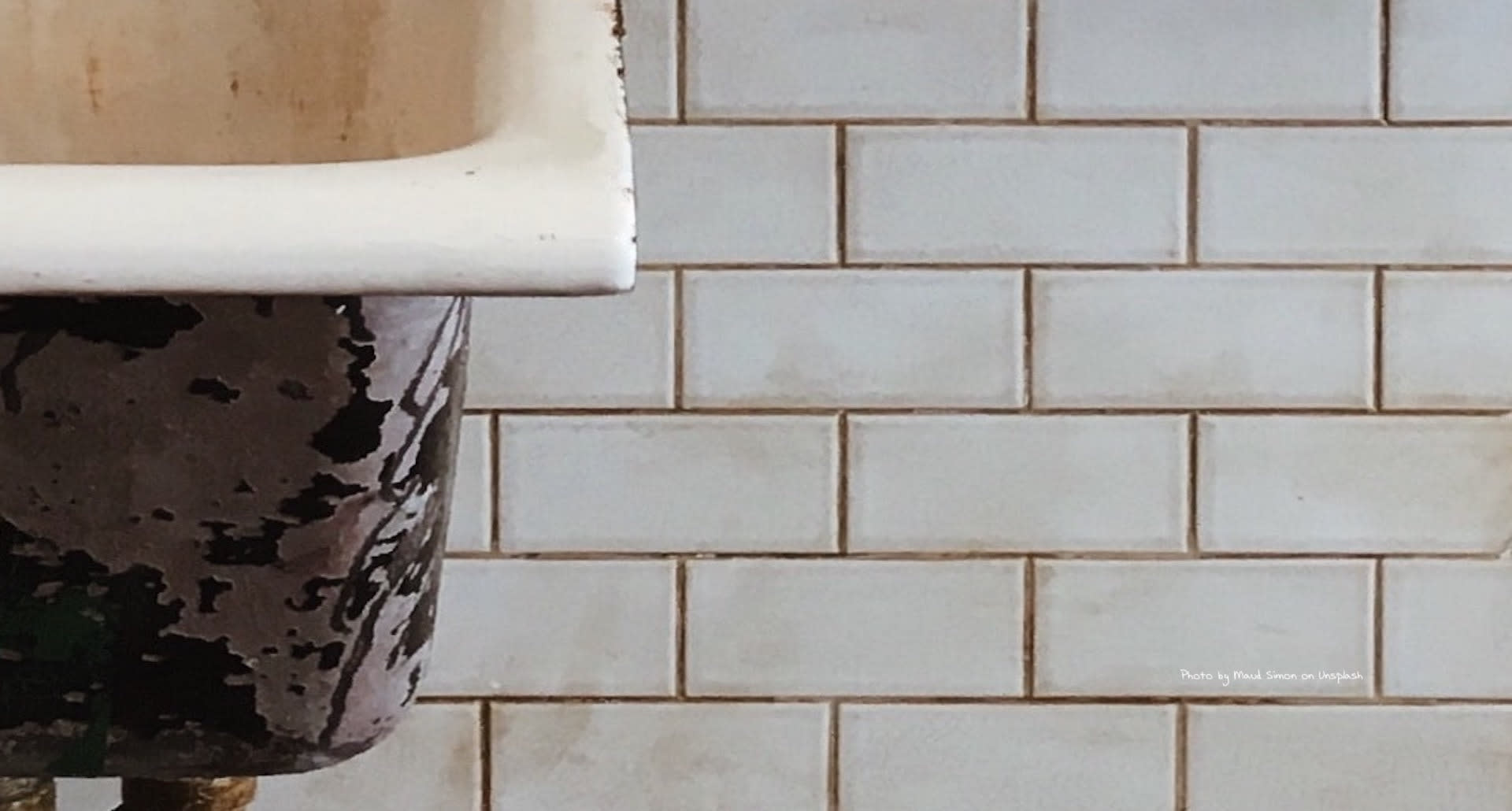 TILE ◊ REPRODUCTION, VINTAGE, SALVAGE, COLLECTIONS, REPAIRS, HANDMADE, BRAND NAME inception-app-prod/M2M5Y2M0ODMtM2YxZC00NzY1LThmY2YtNzhhNjhhOTgwYmFj/content/2020/11/maud-simon-oei6ehkg-ee-unsplashcopy.jpg