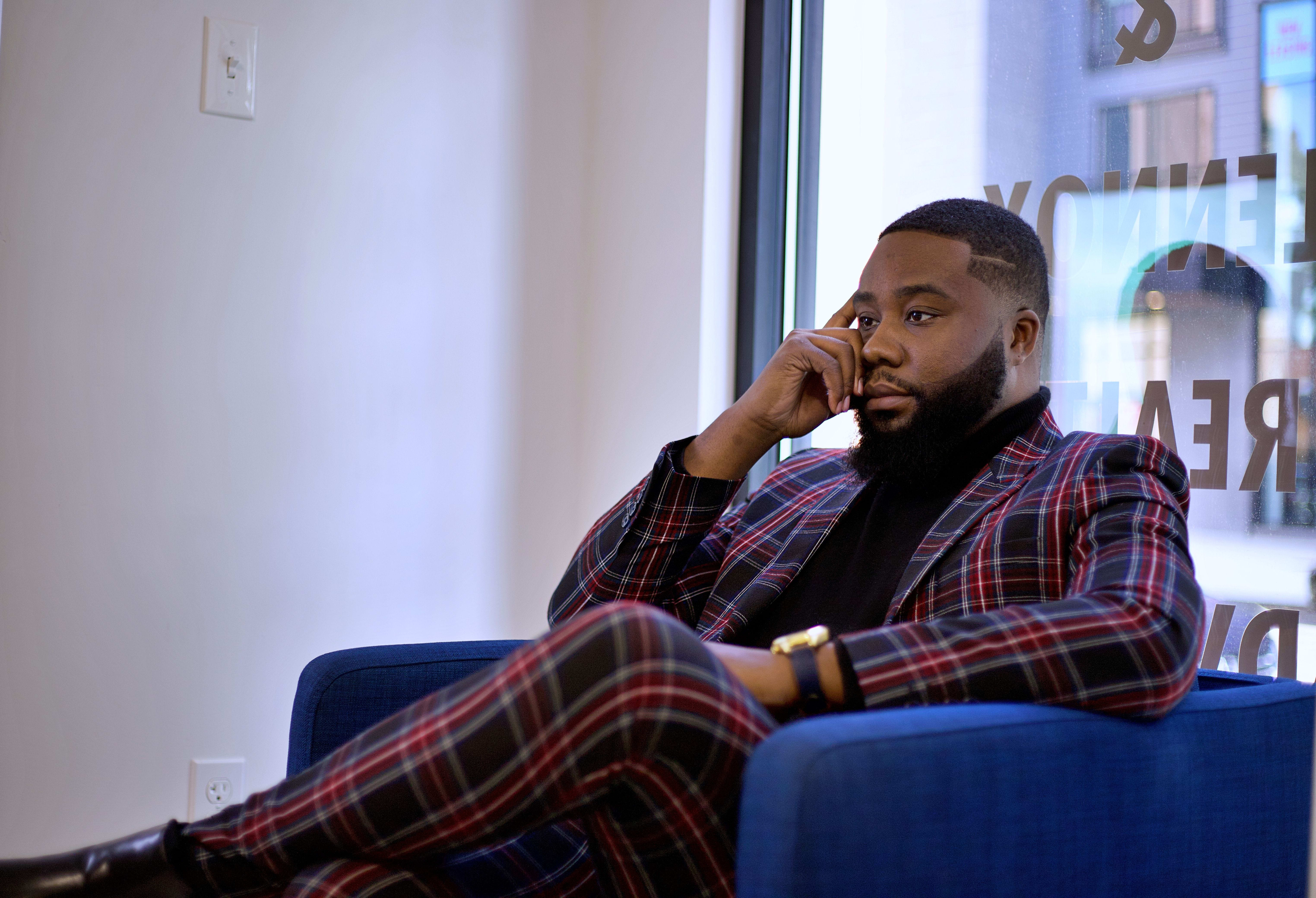 Stony Brook & Lennox Realty Advisors inception-app-prod/YjY2MmI2ZGItNWU4Zi00YmQ2LWE0NzMtZDVjYTc4ZDA1NmZi/content/2022/02/65bf1c36531528b6fa0ed04ccf84f28897a6fe6f.png