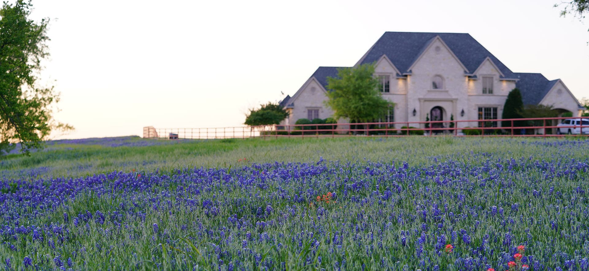 OUR LISTINGS inception-app-prod/ZTBjMjU3YTYtM2E4OS00YmI0LWJmNzYtMzRjYWQyMGY5NWUx/content/2021/09/shutterstock_1071201341%281%29.jpg