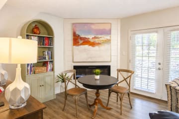 Cordero Cottage: 6 Guests / 3 Bedrooms / 3 Beds / 2.5 Bathrooms