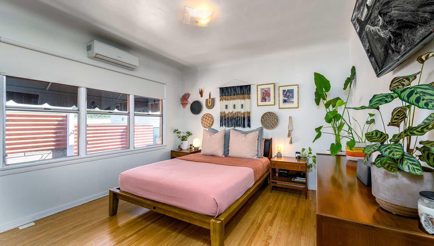 226 Winchester Bedroom