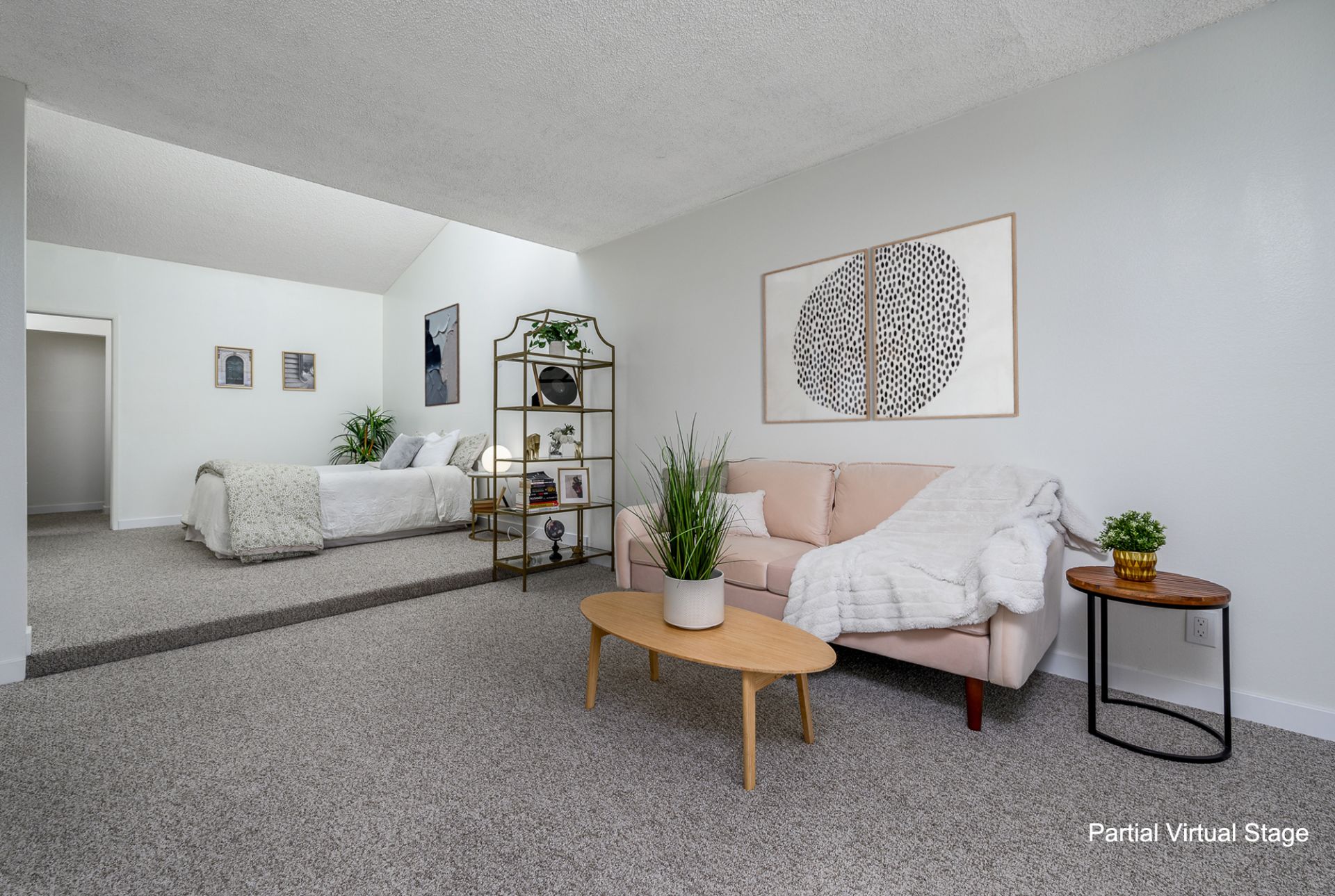 6151 Orange #322 - Living Room