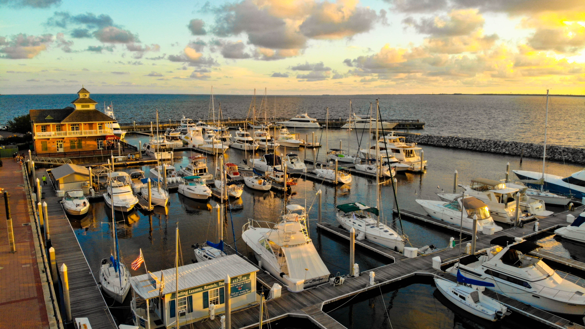 Racine Marina