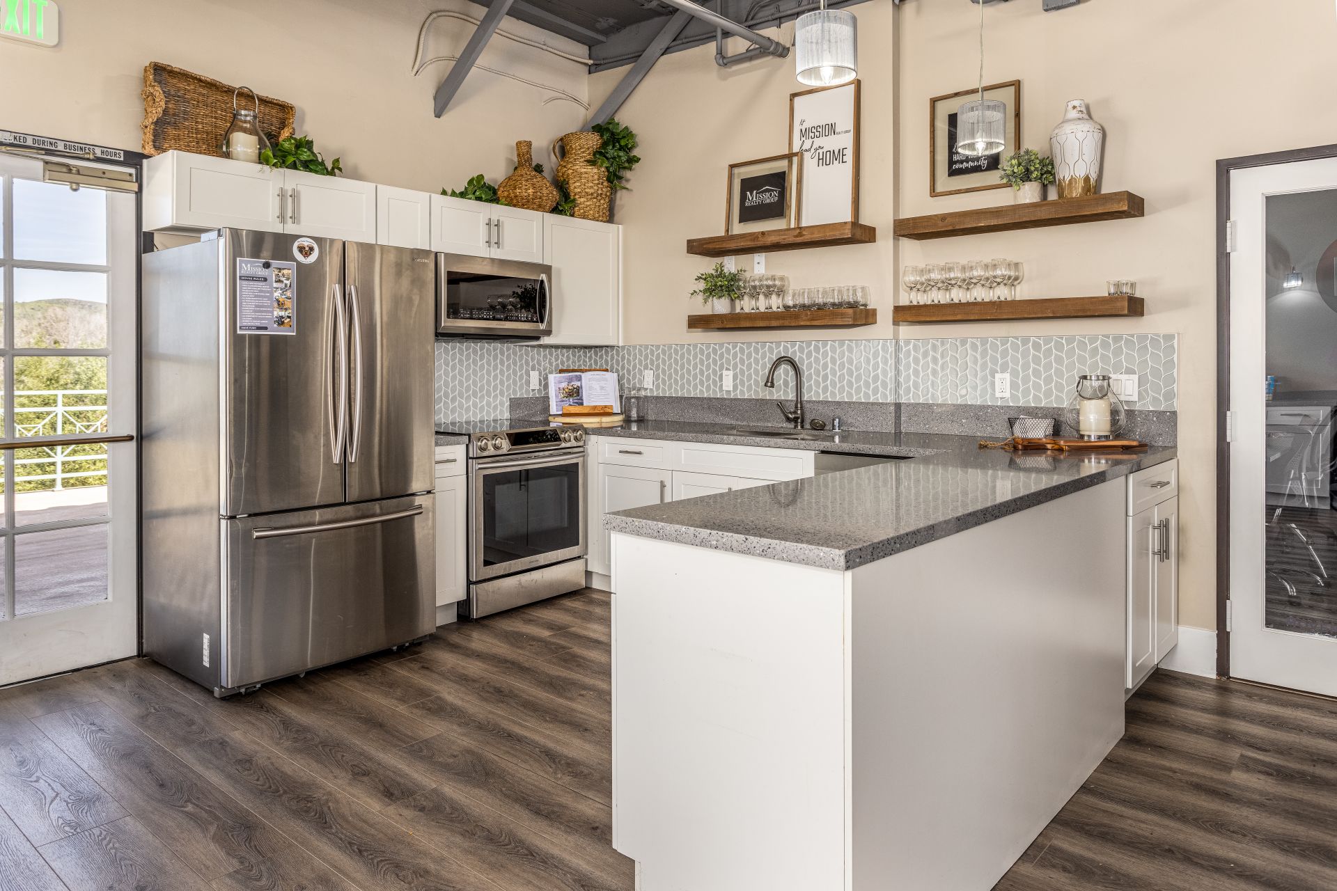 Mission Realty Group Kitchen Mission Realty Group Kitchen