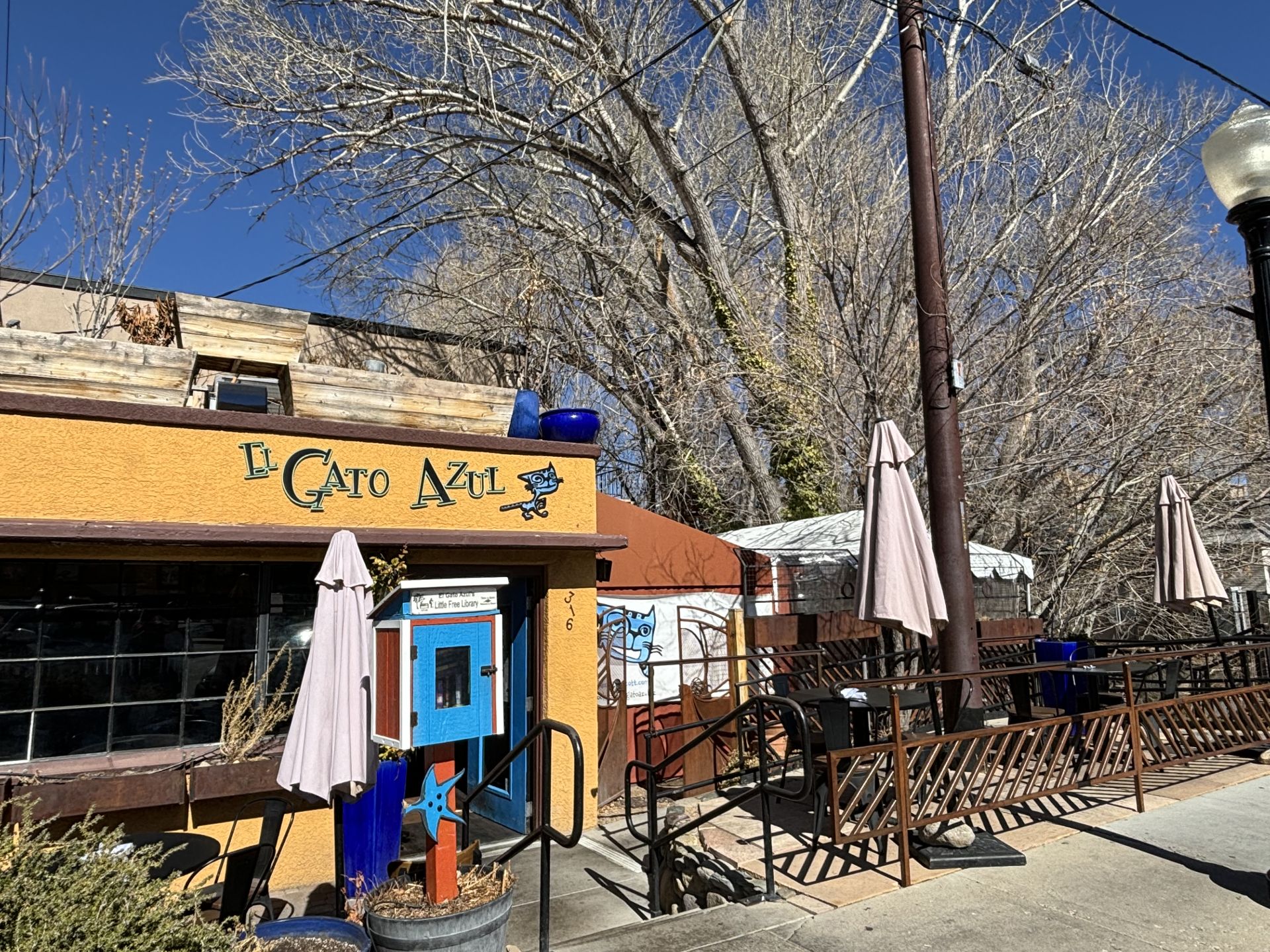 El Gato Azul Restaurant in Prescott, AZ El Gato Azul Restaurant in Prescott, AZ