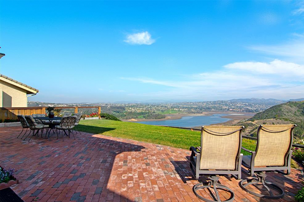 1871 Amalfi Dr