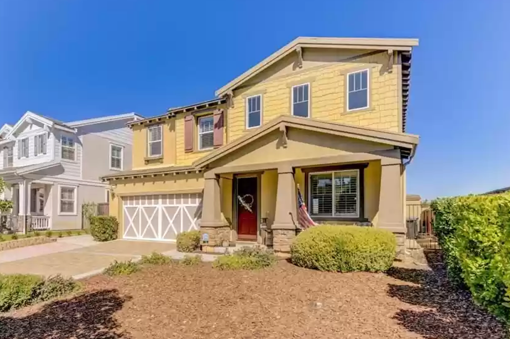 3518 Lone Pine