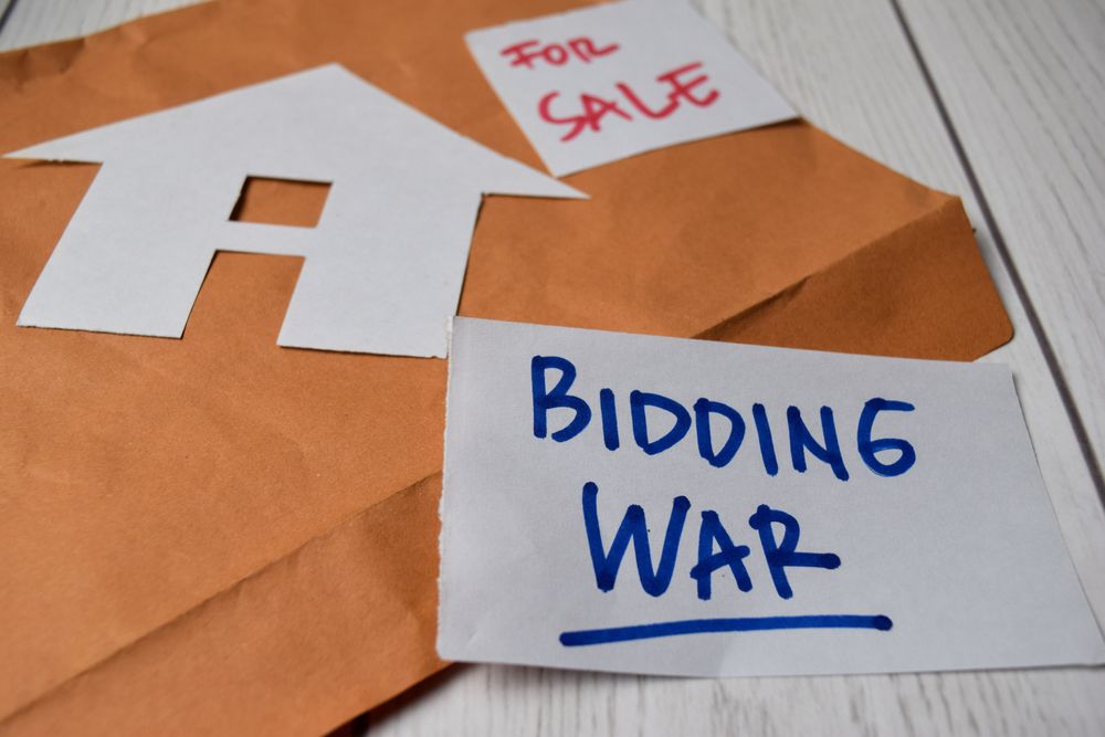 Paper-house-with-bidding-war-label Paper house with bidding war label