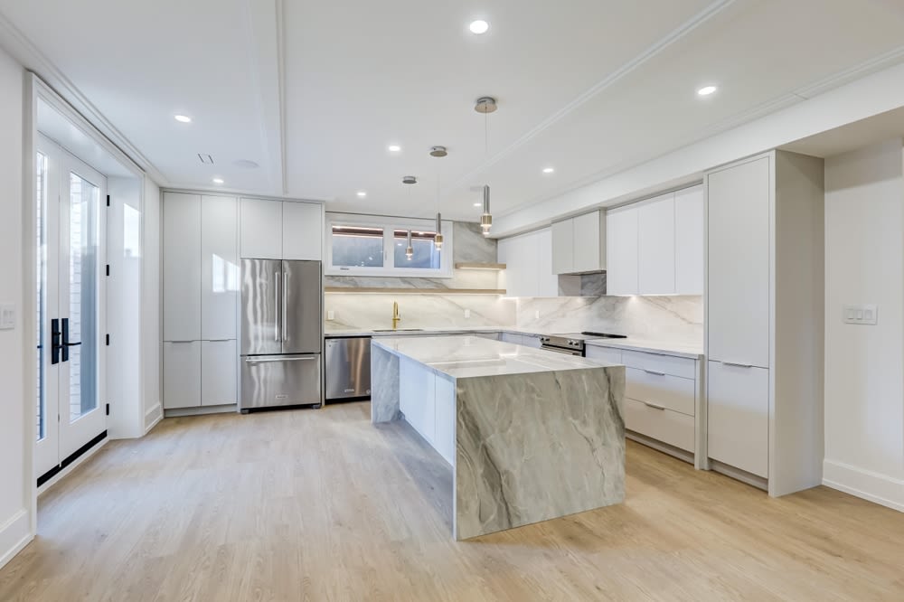 customized luxury kitchen
