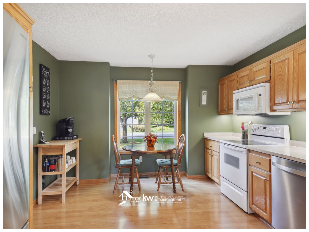 9179 Zumbrota Street NE, Blaine - kitchen
